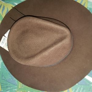 Wool  Brown Medium